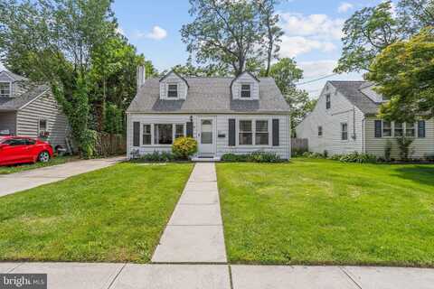 37 PENNWOOD DRIVE, EWING, NJ 08638