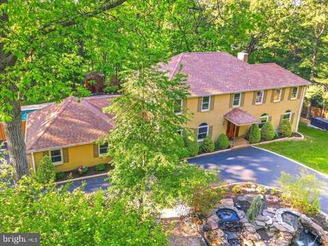 400 HIGHVIEW DRIVE, WAYNE, PA 19087