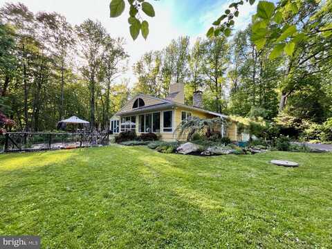 212 HAAG ROAD, READING, PA 19606