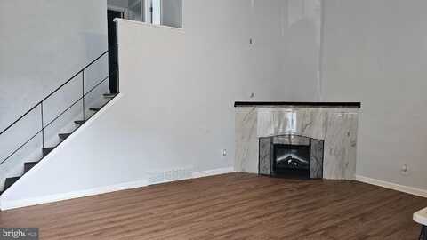 1122 LAKESHORE DRIVE, CAMDEN, NJ 08104