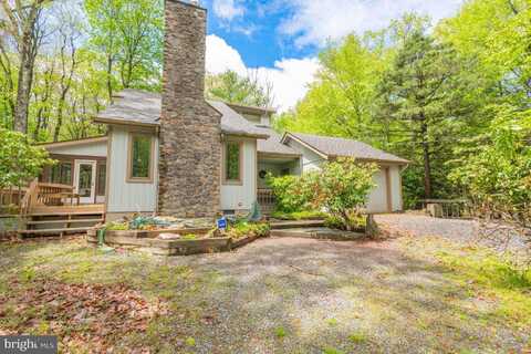 65 MAPLEWOOD ROAD, LAKE HARMONY, PA 18624
