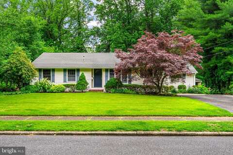 10 S SHIRLEY AVENUE, MOORESTOWN, NJ 08057