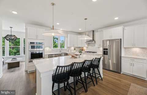 1102 CRESTED WOOD DRIVE, LAUREL, MD 20724