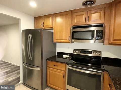 18697 NATHANS PLACE, GAITHERSBURG, MD 20886
