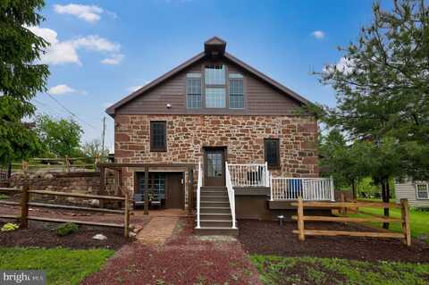 1700 N TEXTER MOUNTAIN ROAD, REINHOLDS, PA 17569