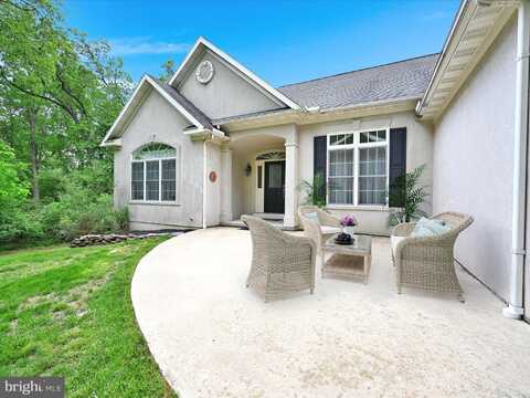 328 ORCHARD ROAD, FLEETWOOD, PA 19522