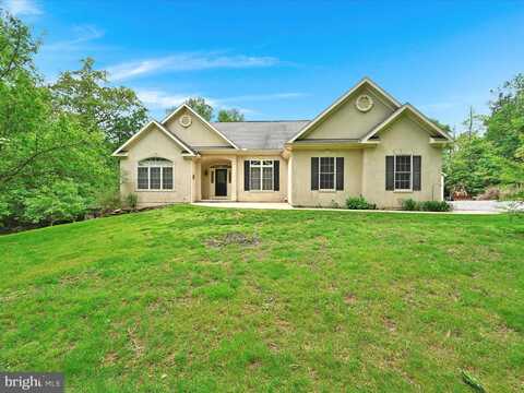 328 ORCHARD ROAD, FLEETWOOD, PA 19522