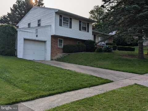 837 W FOXCROFT DRIVE, CAMP HILL, PA 17011