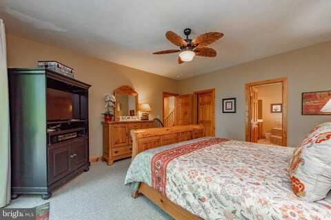 237 GLENDALE ROAD, OAKLAND, MD 21550