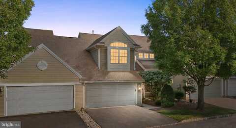 133 MARLBORO CIRCLE, STEWARTSVILLE, NJ 08886