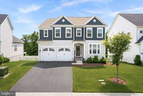 138 JEWEL BOX, STEPHENSON, VA 22656