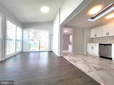 605 W 3RD STREET, FLORENCE, NJ 08518