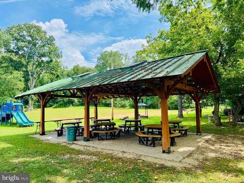 2720 HIDDEN VALLEY ROAD, ACCOKEEK, MD 20607