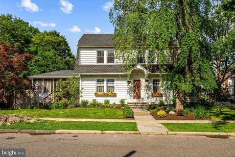 201 LOCUST STREET, MOORESTOWN, NJ 08057