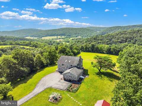 300 HOLLOW ROAD, NEWPORT, PA 17074