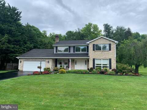 11025 EASTWOOD DRIVE, HAGERSTOWN, MD 21742