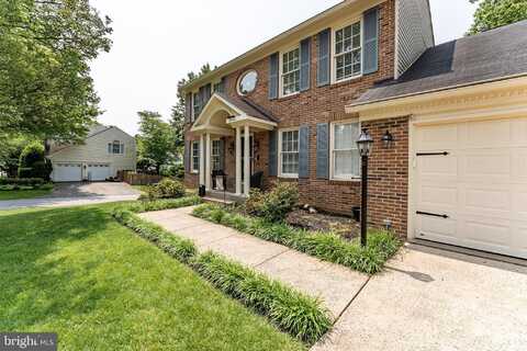 16644 CAXTON PLACE, DUMFRIES, VA 22025