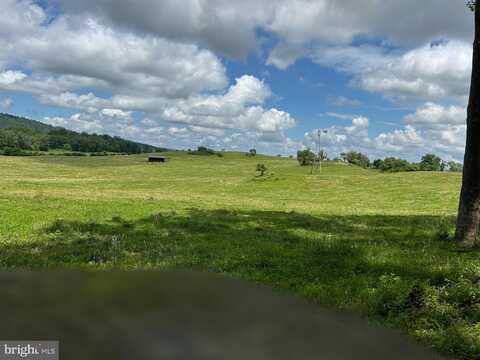 10674 ADA ROAD, MARSHALL, VA 20115