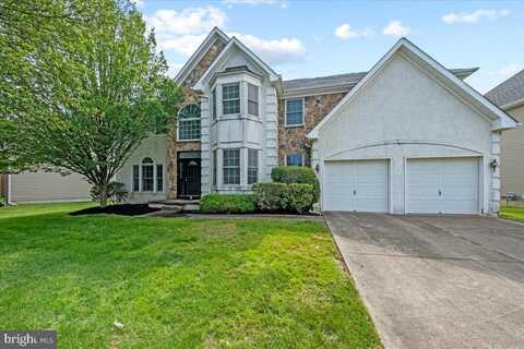 8 SAWGRASS DRIVE, MOUNT HOLLY, NJ 08060