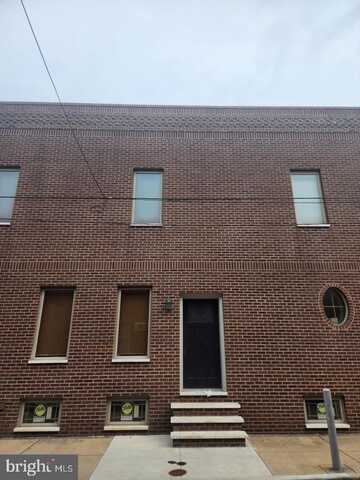 1426 W SHUNK STREET, PHILADELPHIA, PA 19145