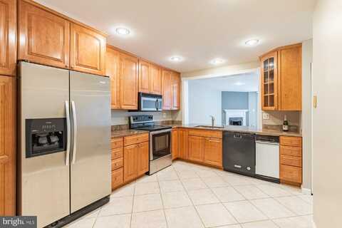 1773 S HAYES STREET, ARLINGTON, VA 22202