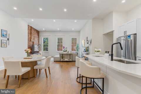310 CATHARINE STREET, PHILADELPHIA, PA 19147