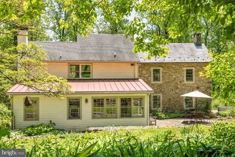 757 SWEET HOLLOW ROAD, BLOOMSBURY, NJ 08804