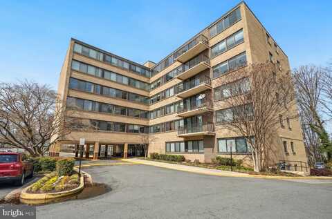 600 ROOSEVELT BOULEVARD, FALLS CHURCH, VA 22044