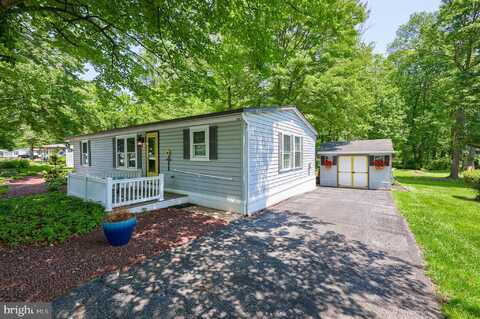 101 MAPLE AVENUE, MANHEIM, PA 17545