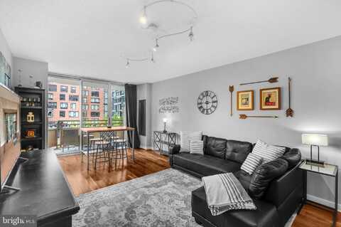 4801 FAIRMONT AVENUE, BETHESDA, MD 20814