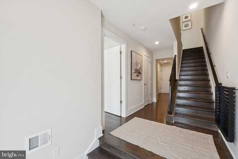 140 WINSOME CIRCLE, BETHESDA, MD 20814