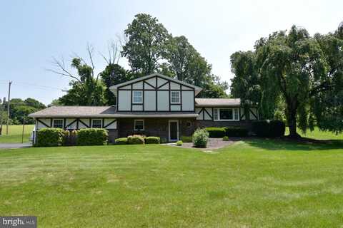 401 ANTIETAM ROAD, READING, PA 19606