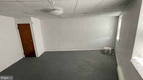 806 E PASSYUNK AVENUE, PHILADELPHIA, PA 19147
