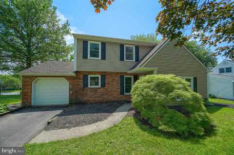 4684 PHEASANT RUN, READING, PA 19606