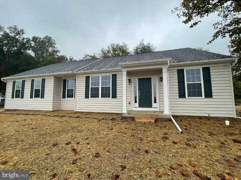 1208-B OLD AIRPORT ROAD, DOUGLASSVILLE, PA 19518