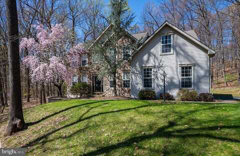 17 RONALD GLENN AVENUE, FLEETWOOD, PA 19522