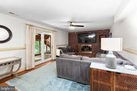 1550 CLOVER DRIVE, FREDERICKSBURG, VA 22407