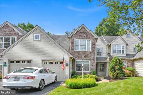 116 HAWK VALLEY LANE, DENVER, PA 17517