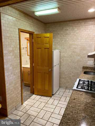 3204 FRANKFORD AVENUE, PHILADELPHIA, PA 19134