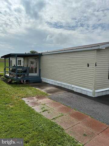 6 GREEN ACRES ROAD, KUTZTOWN, PA 19530
