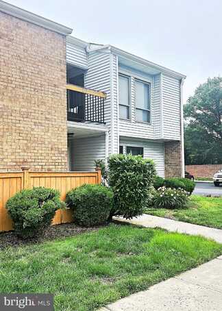 2P LAKE DRIVE, EAST WINDSOR, NJ 08520