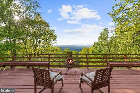 116 MOSSY ROCK LANE, LINDEN, VA 22642