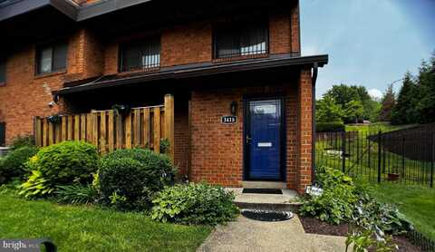 3418 SUMMIT COURT NE, WASHINGTON, DC 20018