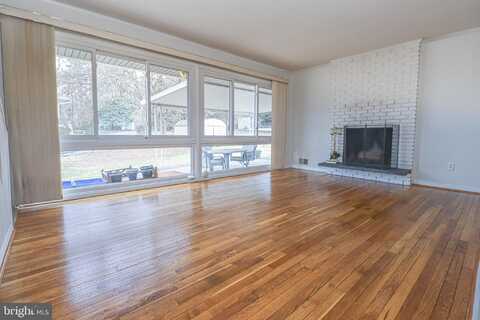 827 CROTHERS LANE, ROCKVILLE, MD 20852