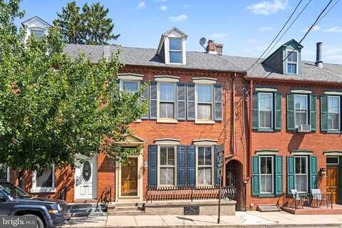 355 E CHESTNUT STREET, LANCASTER, PA 17602