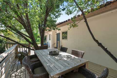 1733 Arteique Rd, Topanga, CA 90290