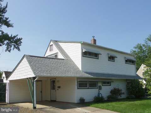 14 INLAND ROAD, LEVITTOWN, PA 19057