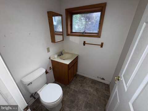 1000 VALLEYBROOK, GARNET VALLEY, PA 19060