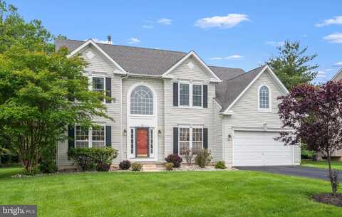 27 AVALON ROAD, PENNINGTON, NJ 08534