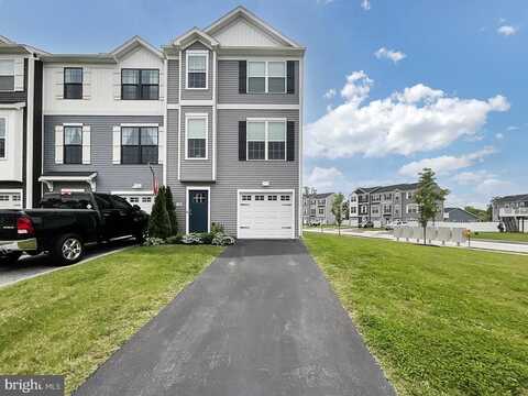 144 OVERLOOK DRIVE, HANOVER, PA 17331